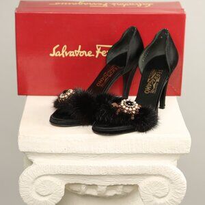 Rare SALVATORE FERRAGAMO Black Turtle Gem Heels